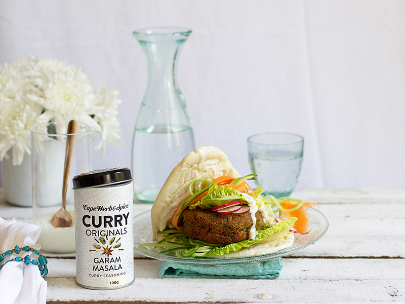 SPICED FALAFEL BURGER