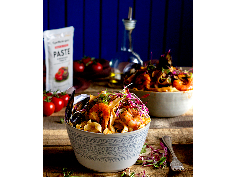 CREAMY PORTUGUESE TOMATO SEAFOOD PASTA