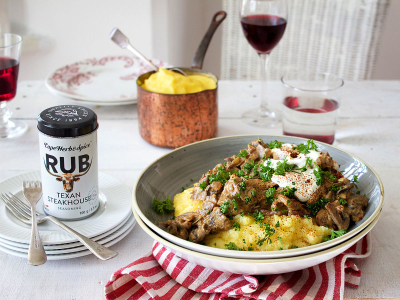 MUSHROOM STROGANOFF